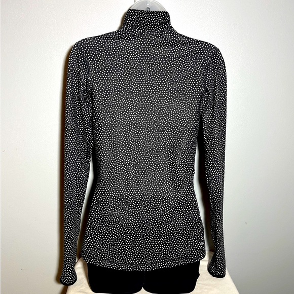 Nike Women’s Dri-Fit PolkaDot Pullover - Picture 5 of 6